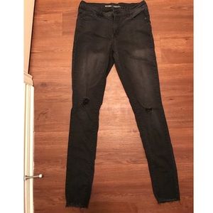 Old Navy distressed black jeans